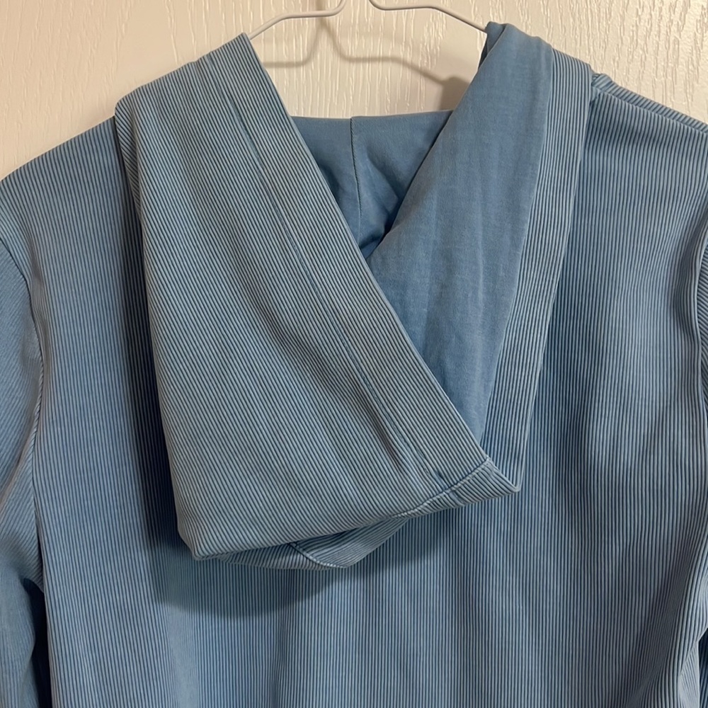 Blue Cropped Jacket!! - Picture 6 of 6